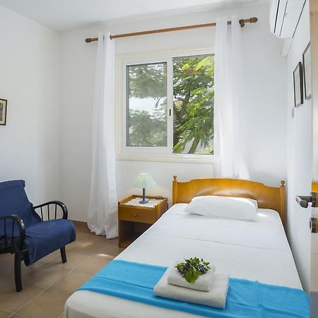Protaras Beachfront Sirina Lina Suite Paralimni Luaran gambar